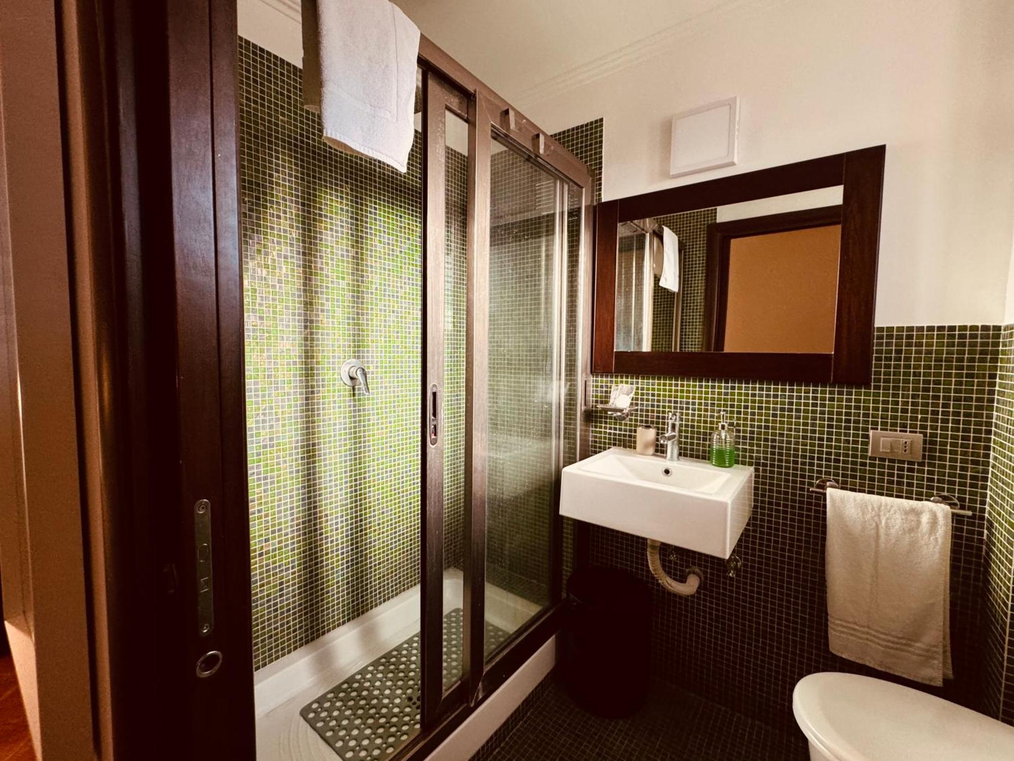 Swim Apartment Fronte Mare Catania Luaran gambar